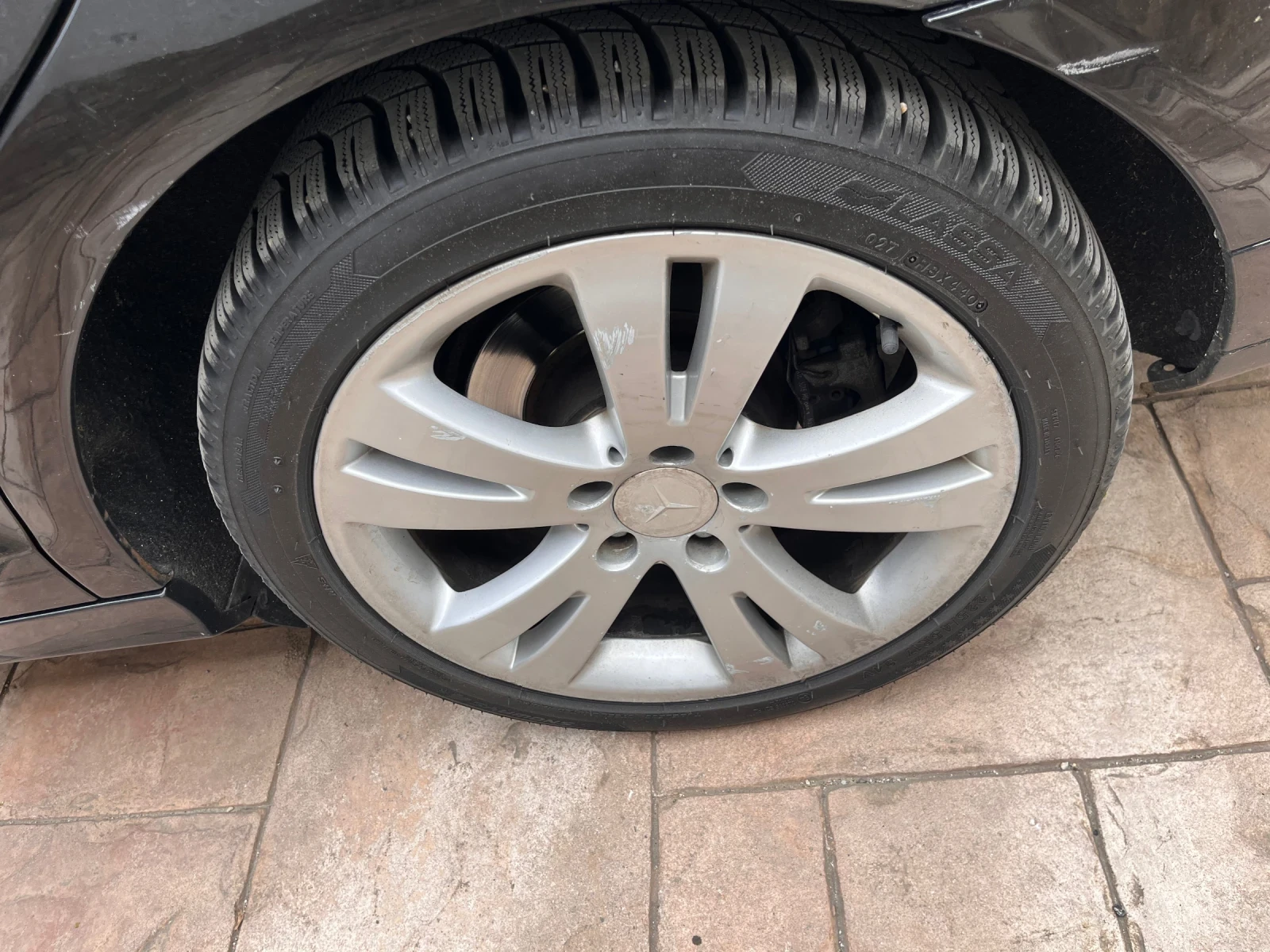 Mercedes-Benz C 220, снимка 4 - Автомобили и джипове - 54994545