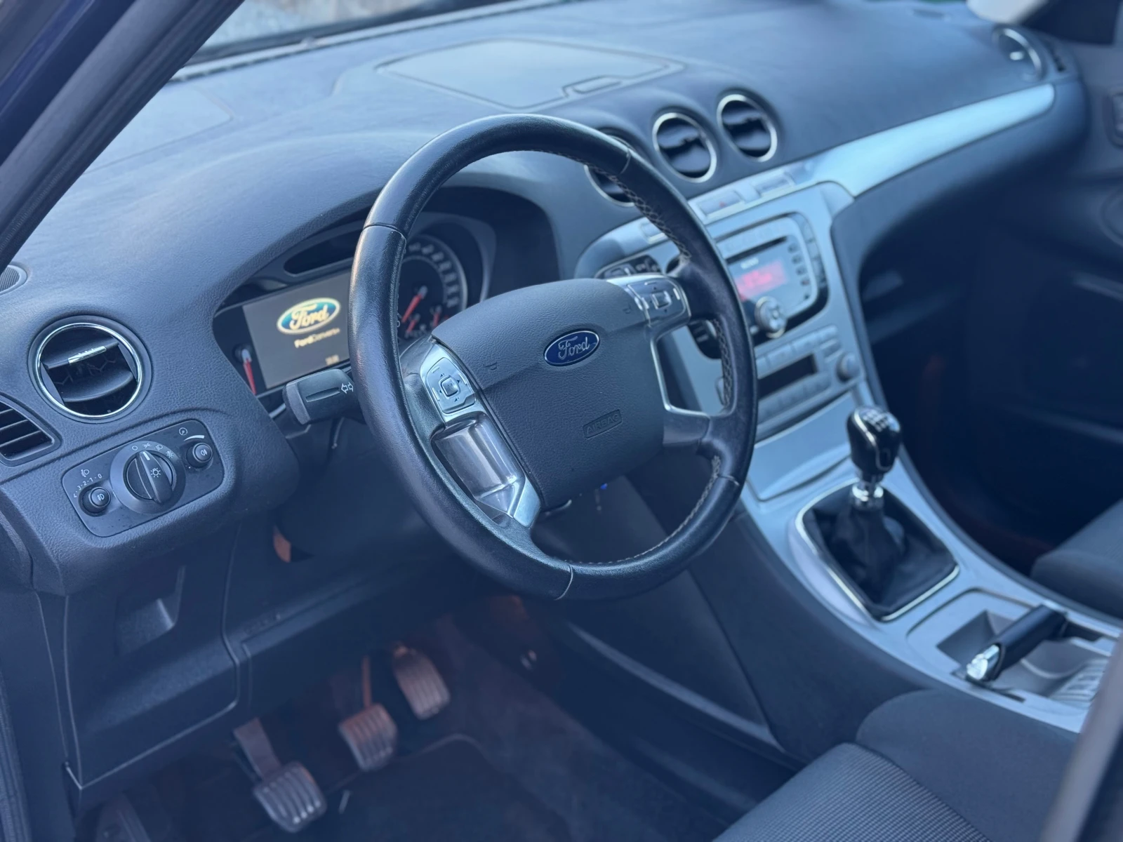 Ford S-Max 2.0TDCI* 152 000км* Германия* Оригинал* Като Нова*, снимка 15 - Автомобили и джипове - 55004282