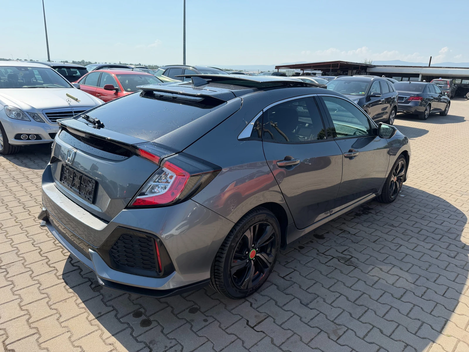 Honda Civic 1.6i-DTEC AVTOMAT/KOJA/KAMERA/PANORAMA EURO 6, снимка 5 - Автомобили и джипове - 55101437