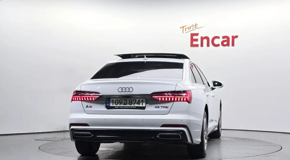 Audi A6 45TFSi * S LINE * ОБДУХВАНЕ * 360 КАМЕРА * , снимка 4 - Автомобили и джипове - 55407635