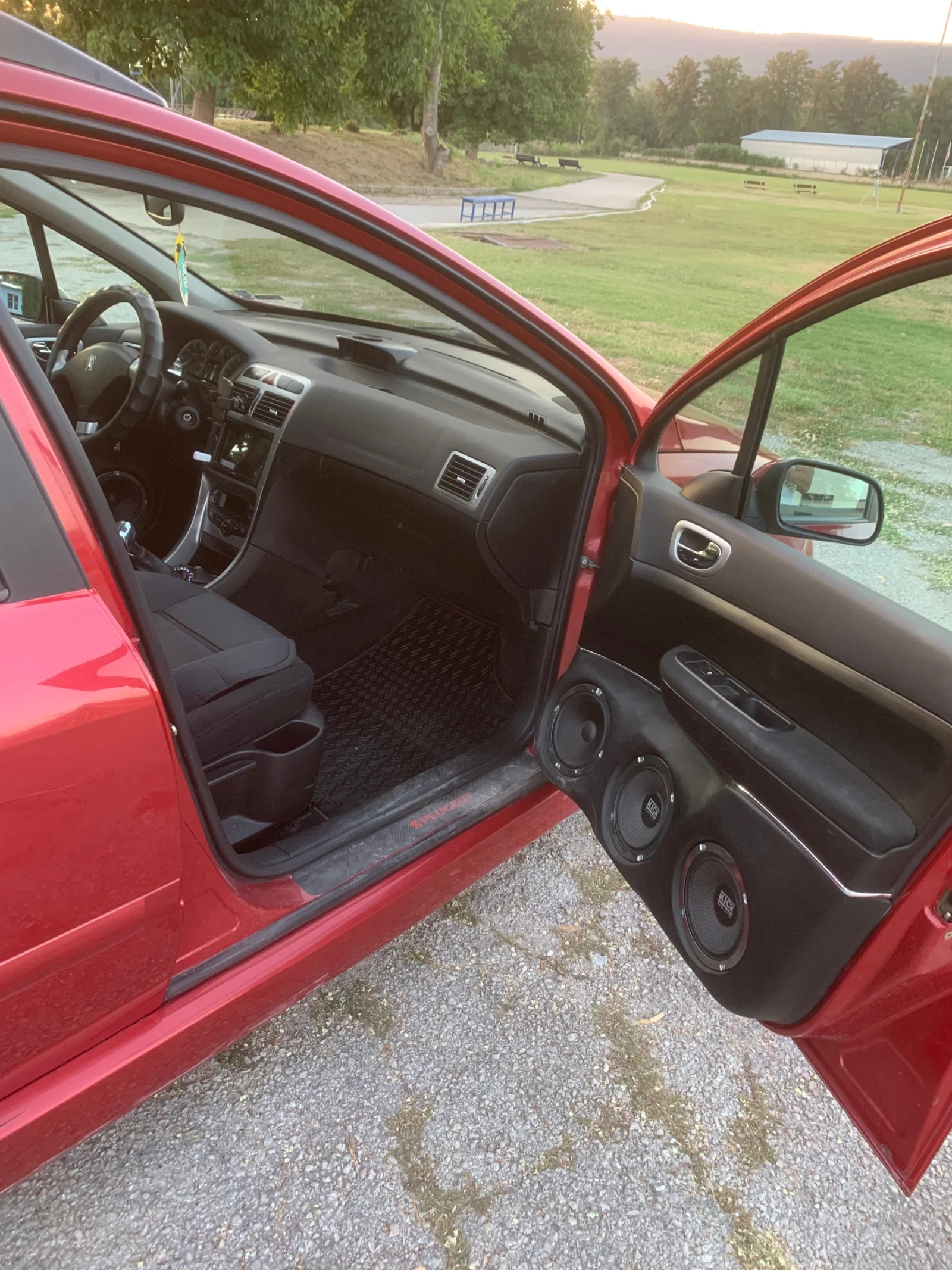 Peugeot 307, снимка 6 - Автомобили и джипове - 55630641