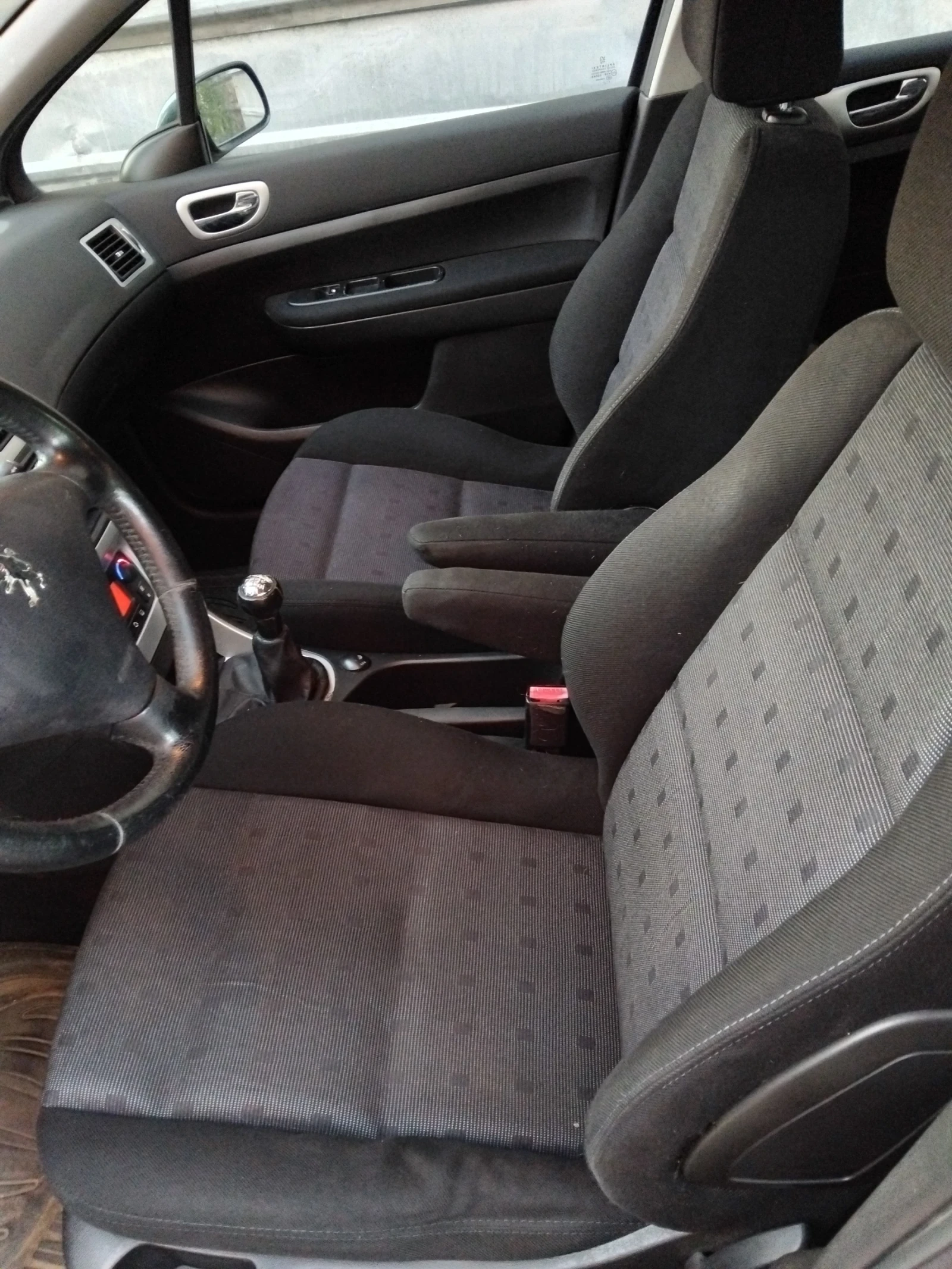 Peugeot 307, снимка 8 - Автомобили и джипове - 55683230