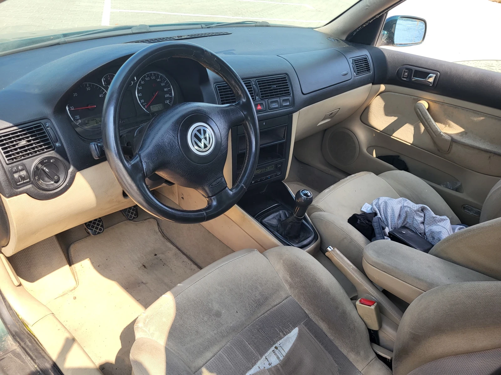 VW Golf 1.9 TDI  110 кс., снимка 10 - Автомобили и джипове - 55792255