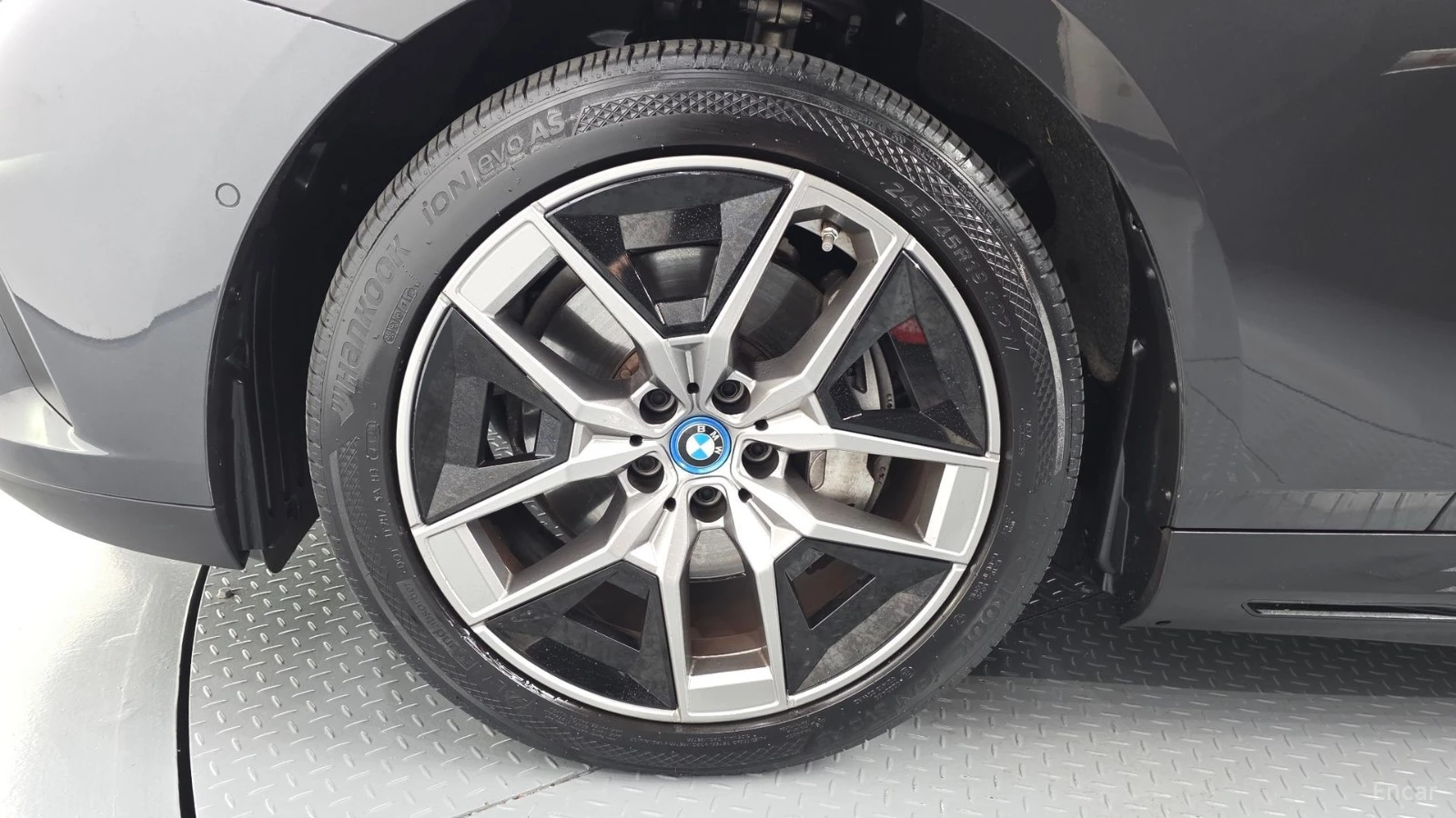 BMW i5 eDRIVE40| 340HP| PANO| HUD| 360| HK, снимка 5 - Автомобили и джипове - 56113681