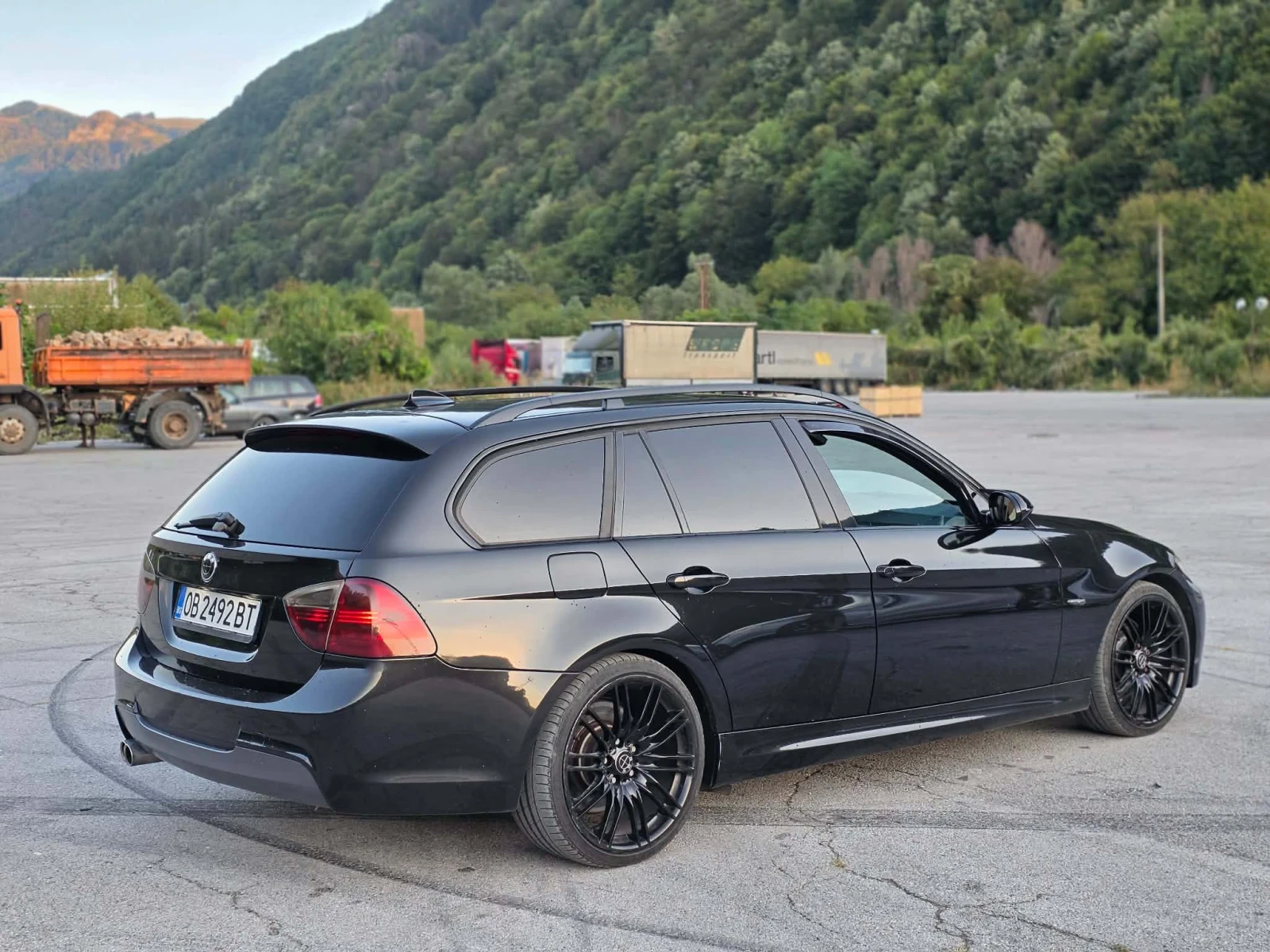 BMW 330 330d, снимка 3 - Автомобили и джипове - 56270697
