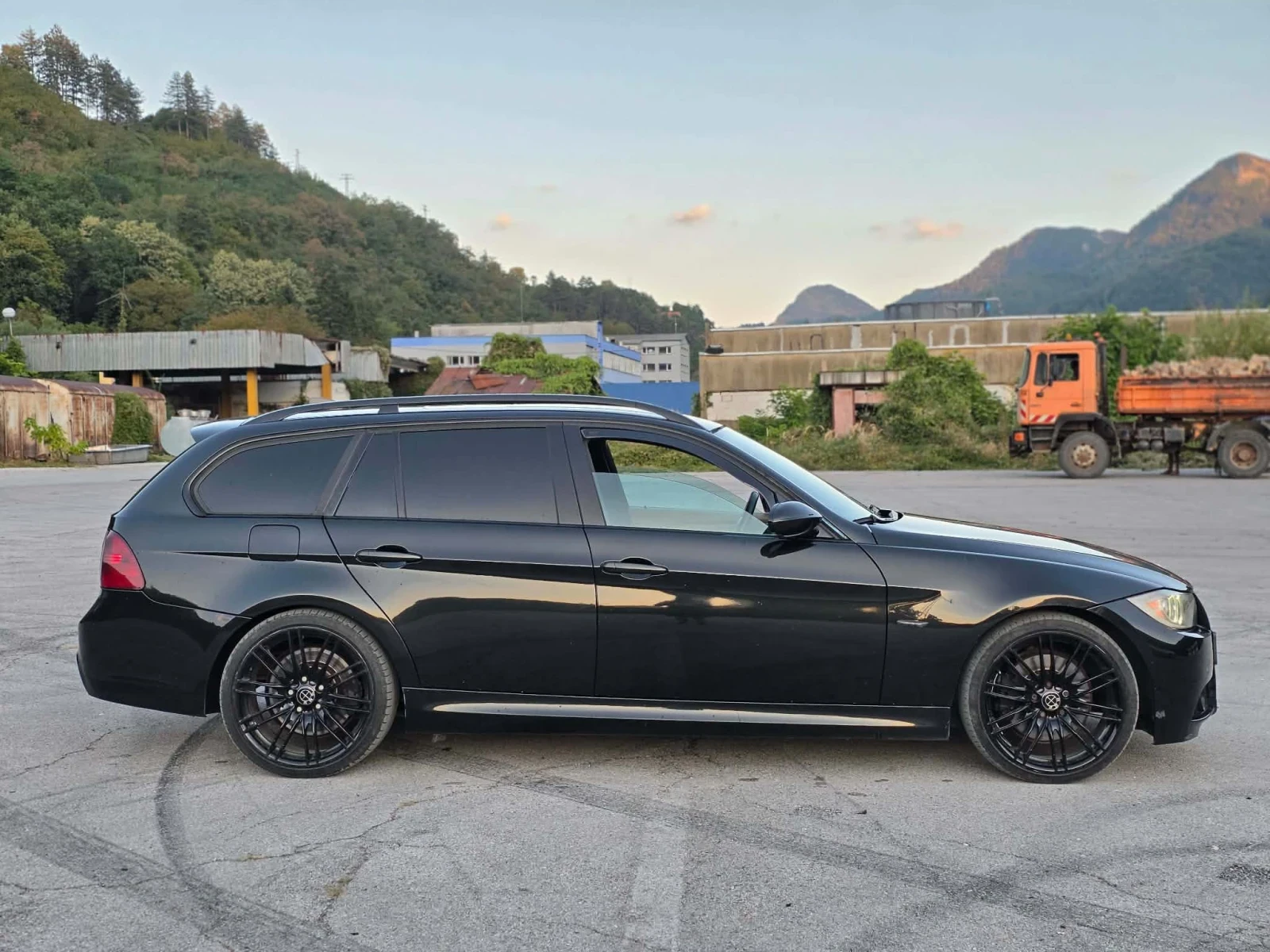 BMW 330 330d, снимка 6 - Автомобили и джипове - 56270697