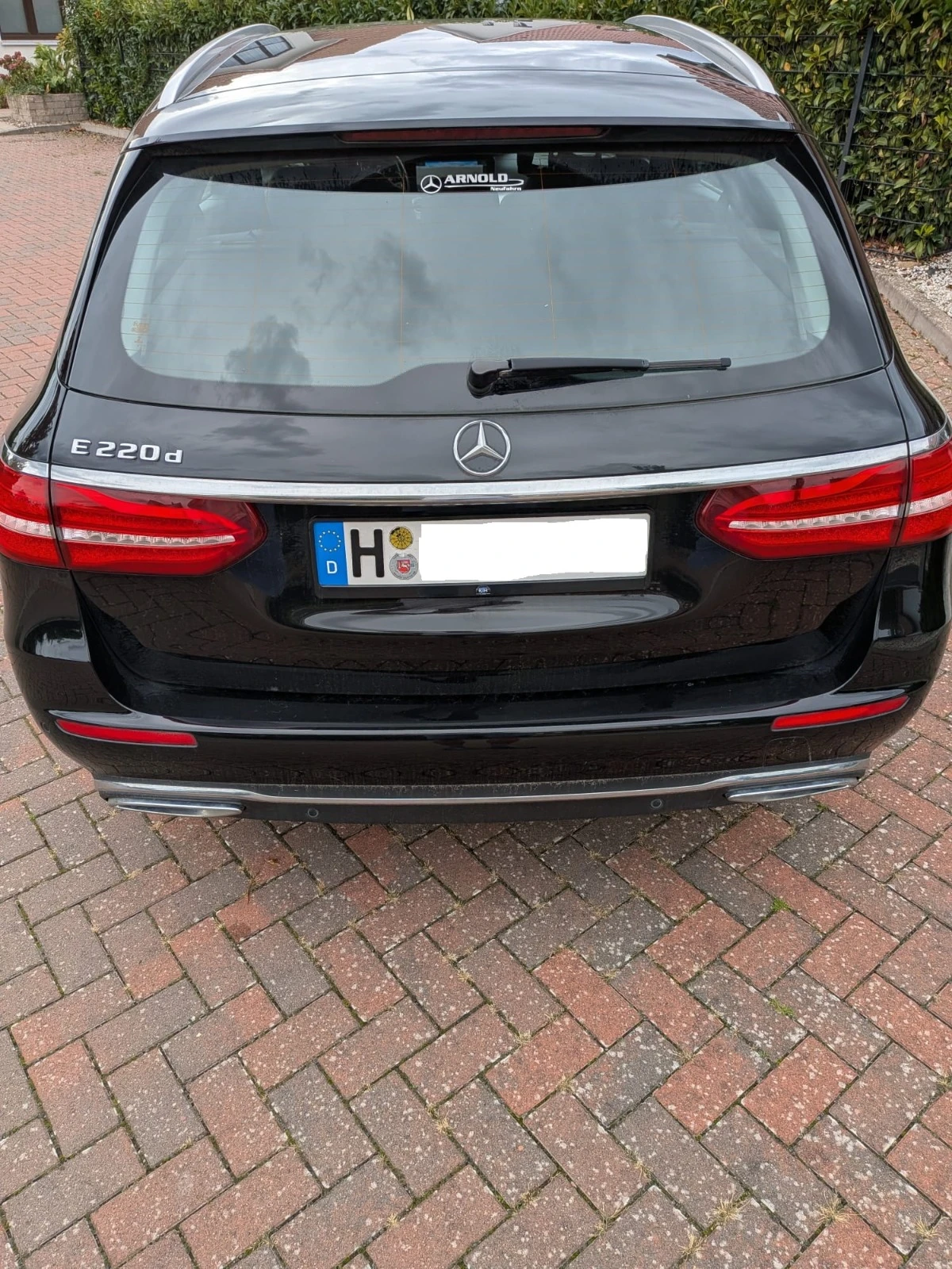 Mercedes-Benz E 220, снимка 3 - Автомобили и джипове - 56425223