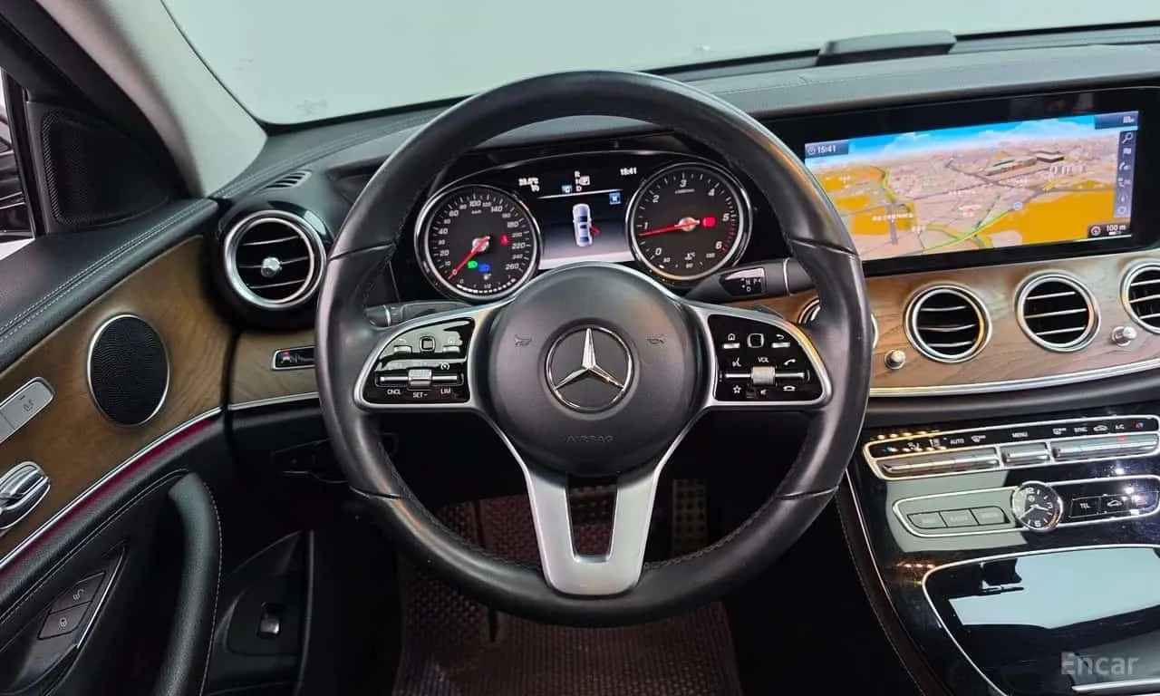 Mercedes-Benz E 220 d 4MATIC Exclusive/����������� | Mobile.bg � ����������� 13