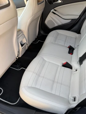 Mercedes-Benz GLA 200 2.1D, снимка 8