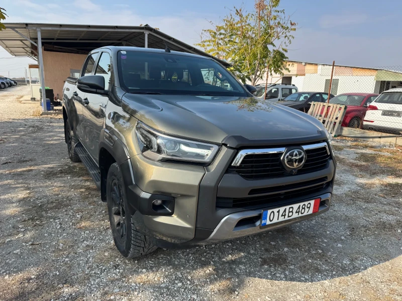 Toyota Hilux 2.8d4-d invincible , снимка 2 - Автомобили и джипове - 47779849