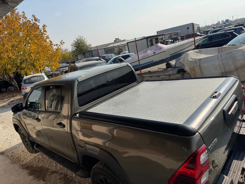 Toyota Hilux 2.8d4-d invincible , снимка 7 - Автомобили и джипове - 47779849