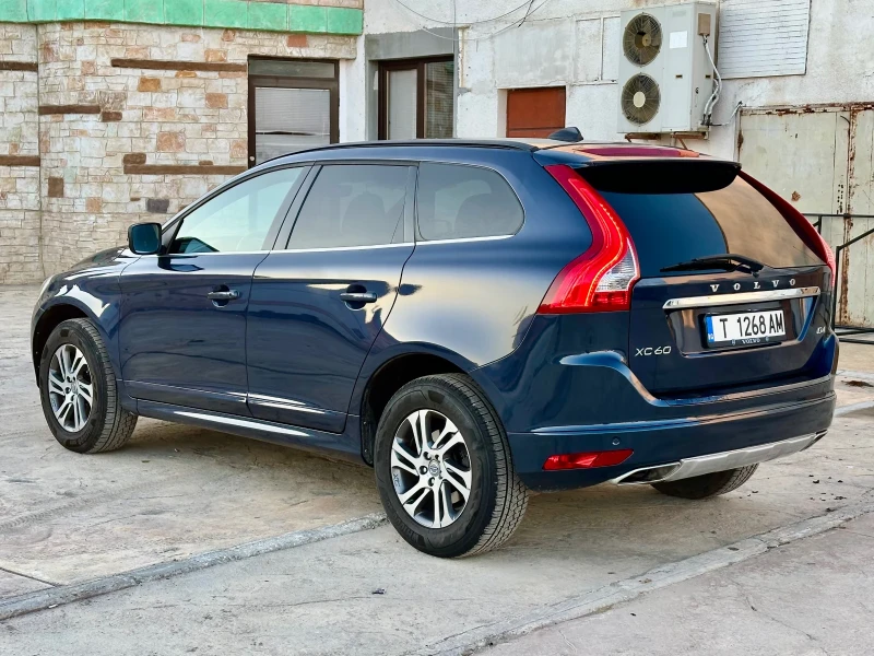 Volvo XC60 D4, снимка 8 - Автомобили и джипове - 49184430