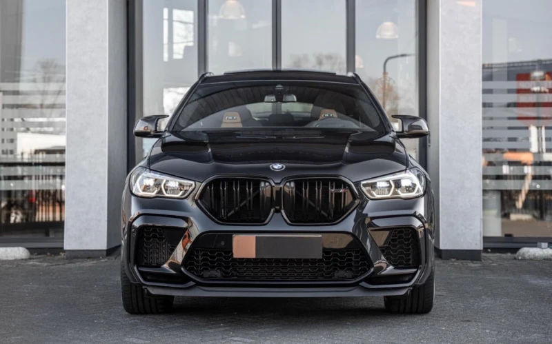 BMW X6 M COMPETITION/625к.с./PANO/CARBON/B&W/3D/HUD/HEAD, снимка 3 - Автомобили и джипове - 49448442