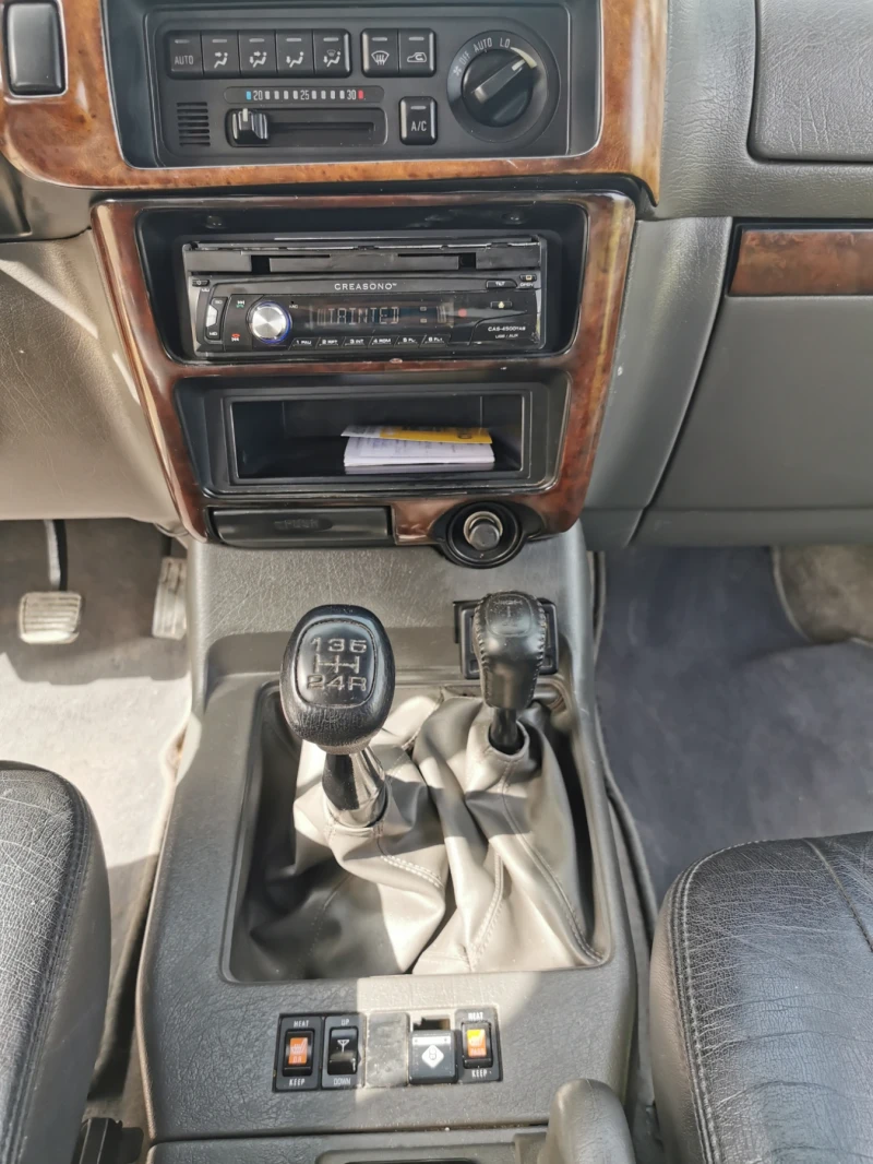 Isuzu Trooper, снимка 9 - Автомобили и джипове - 51360806