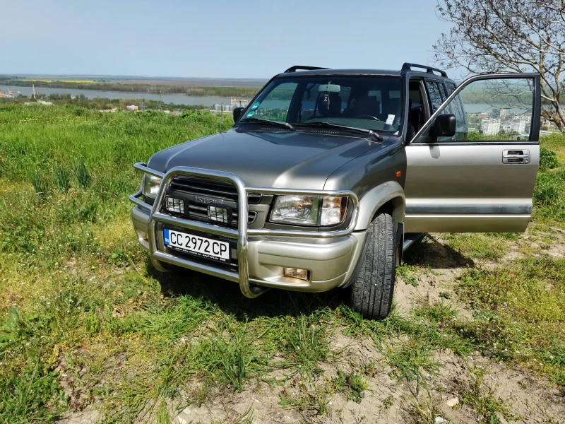 Isuzu Trooper, снимка 6 - Автомобили и джипове - 51360806