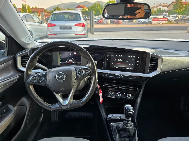 Opel Mokka 1.2T, Камера 360, Лед адаптив, Нави, 2022г., снимка 12 - Автомобили и джипове - 51140383