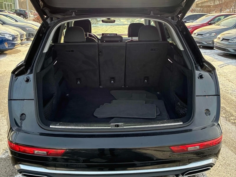 Audi Q5 * Progressiv * CARFAX * ДИСТРОНИК * 360 * PANO, снимка 14 - Автомобили и джипове - 53329176