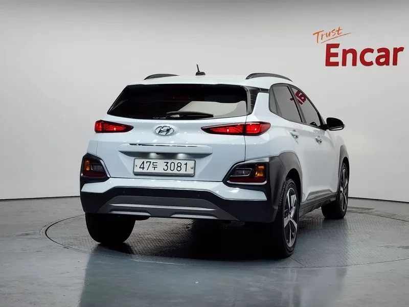 Hyundai Kona 1.6Т, снимка 4 - Автомобили и джипове - 54253006