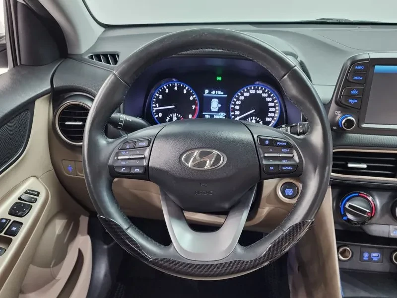 Hyundai Kona 1.6Т, снимка 13 - Автомобили и джипове - 54253006