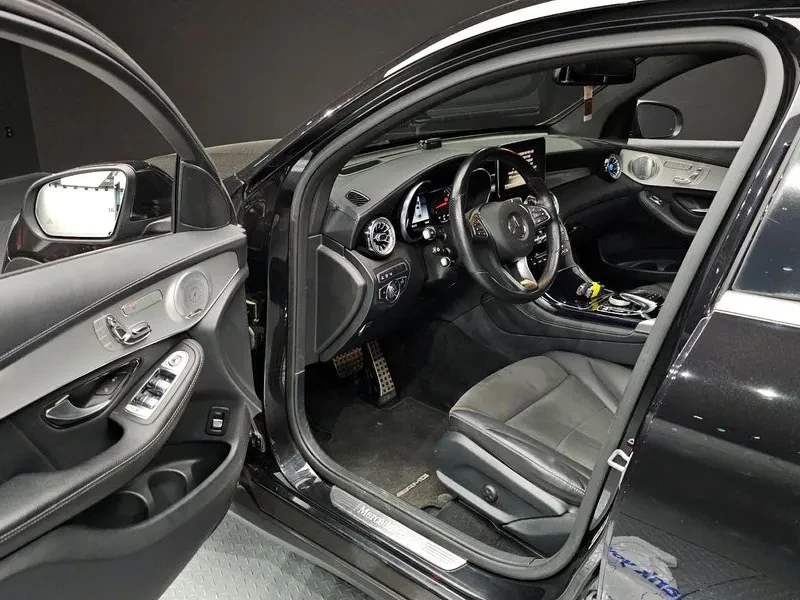 Mercedes-Benz GLC 300 4MATIC AMG LINE COUPE, снимка 10 - Автомобили и джипове - 55923526