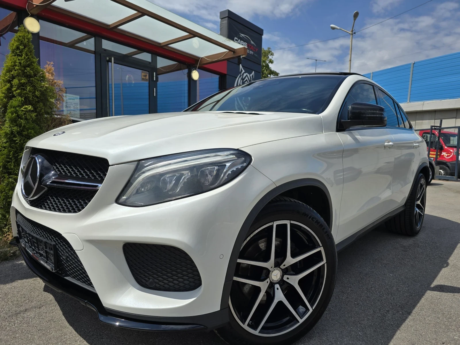 Mercedes-Benz GLE 350 AMG PREMIUM - изображение 3