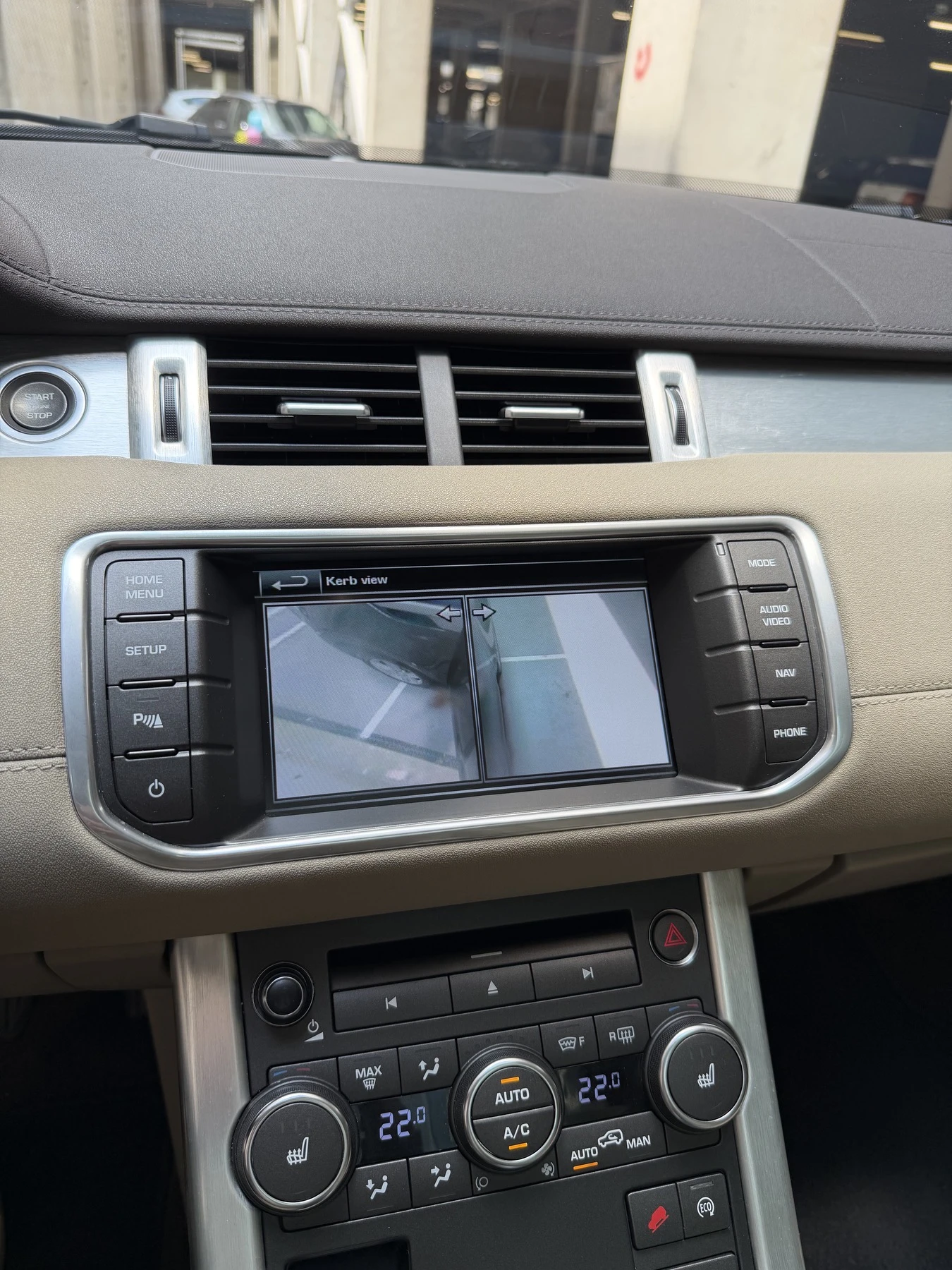 Land Rover Range Rover Evoque, снимка 15 - Автомобили и джипове - 55048064