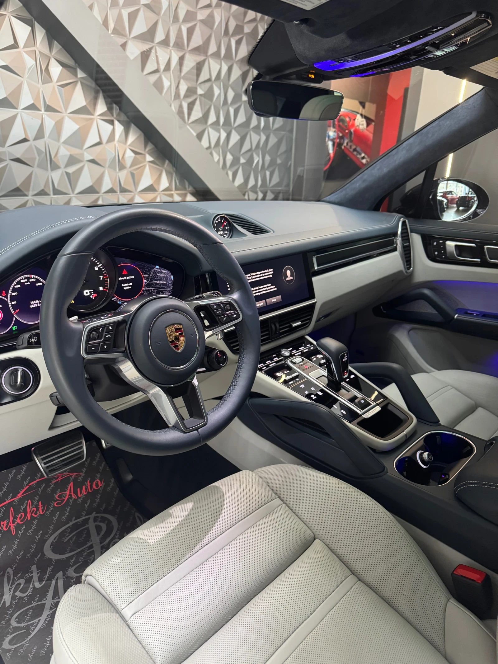 Porsche Cayenne GTS V8 * FULL ЕКСТРИ* BOSE * ПАНОРАМА * HEAD UP - изображение 8