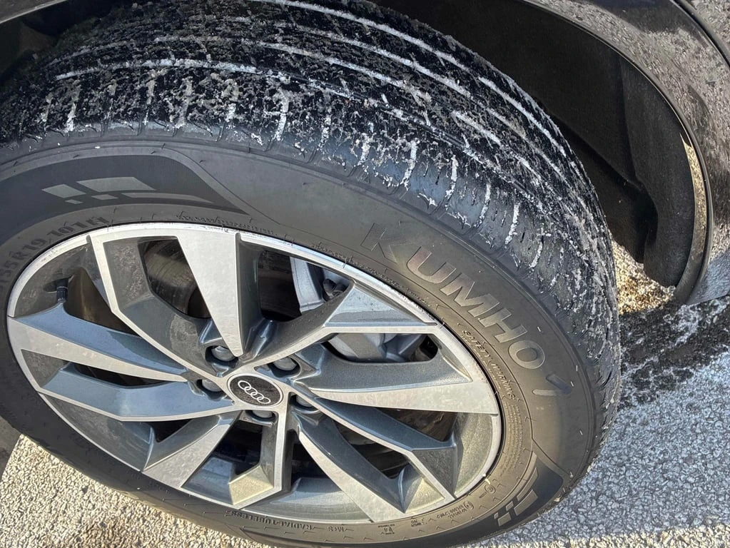 Audi Q5 * Progressiv * CARFAX * ДИСТРОНИК * 360 * PANO - изображение 7