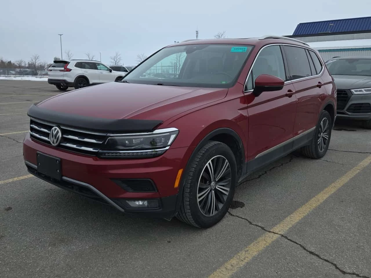 VW Tiguan Highline /CARFAX/ НАВИ/ПОДГРЕВ/КОЖА/4Х4/ПАНОРАМА