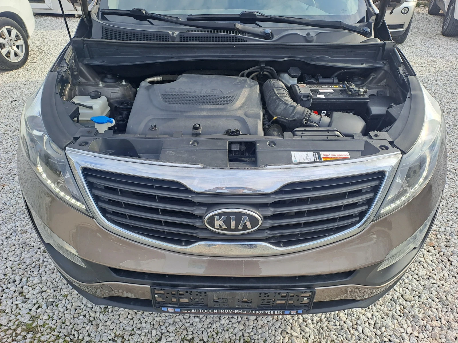 Kia Sportage 2, 0CRDI, 4/4, 6ск, снимка 17 - Автомобили и джипове - 53925141