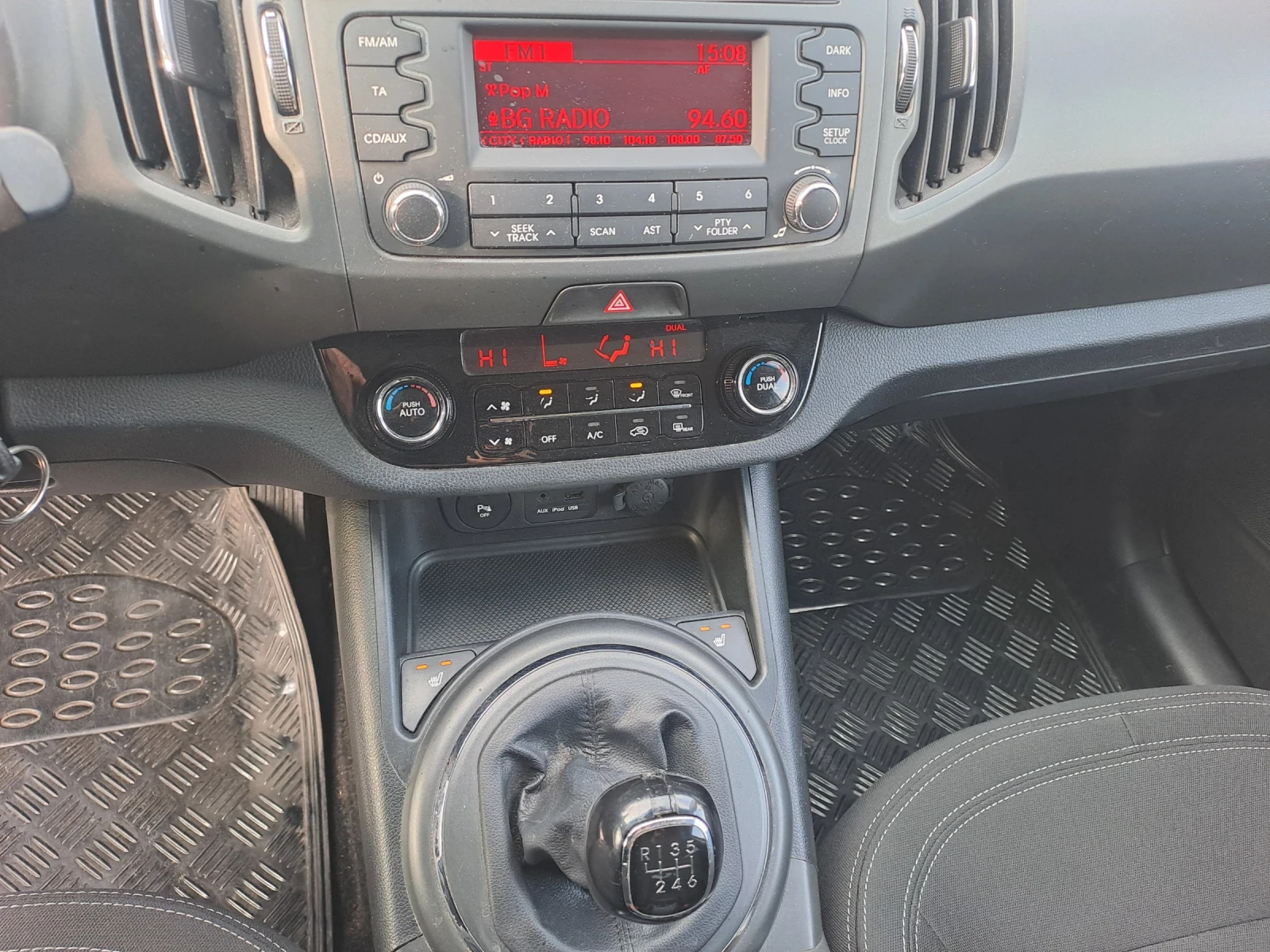 Kia Sportage 2, 0CRDI, 4/4, 6ск, снимка 12 - Автомобили и джипове - 53925141