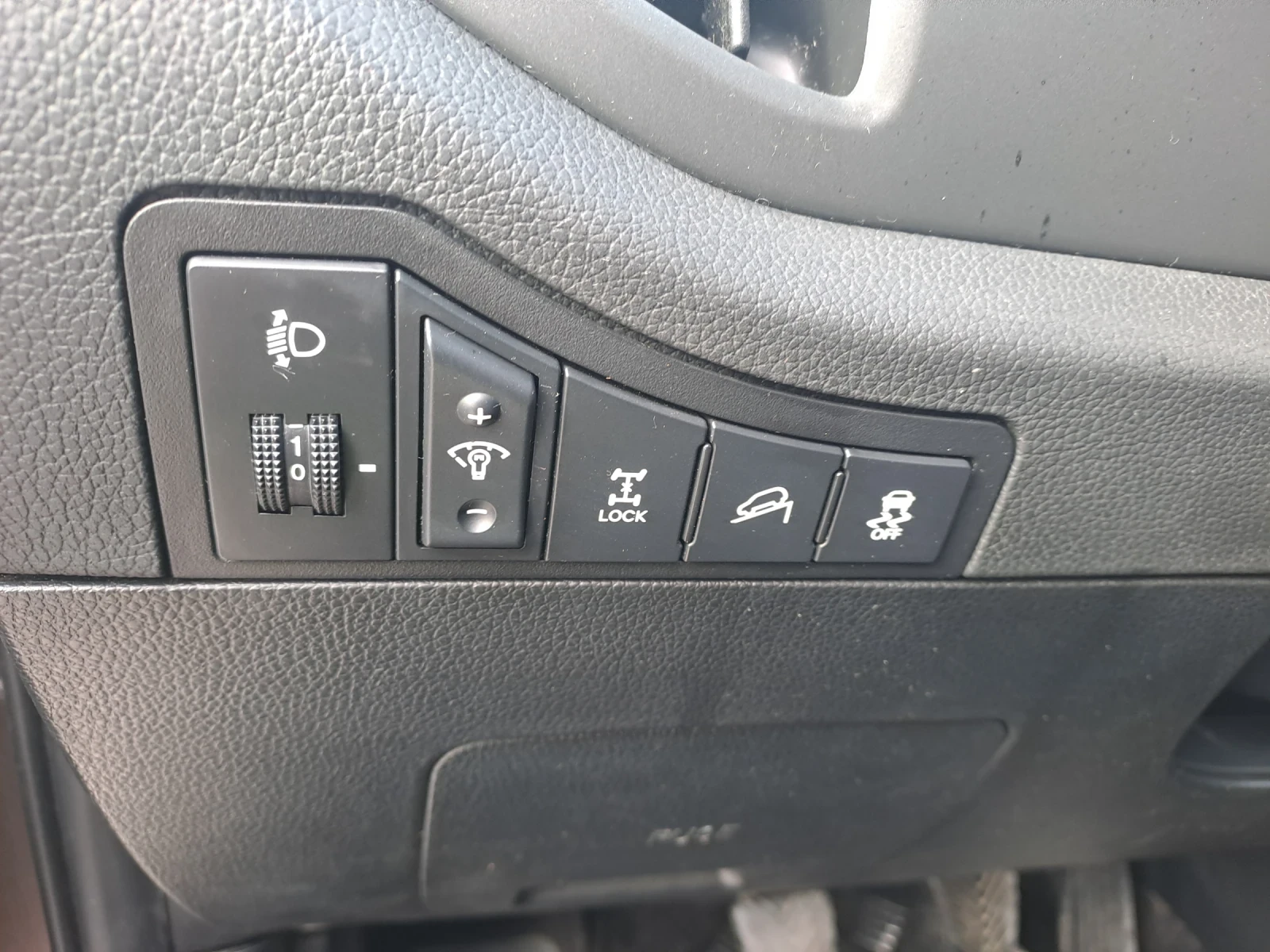 Kia Sportage 2, 0CRDI, 4/4, 6ск, снимка 14 - Автомобили и джипове - 53925141