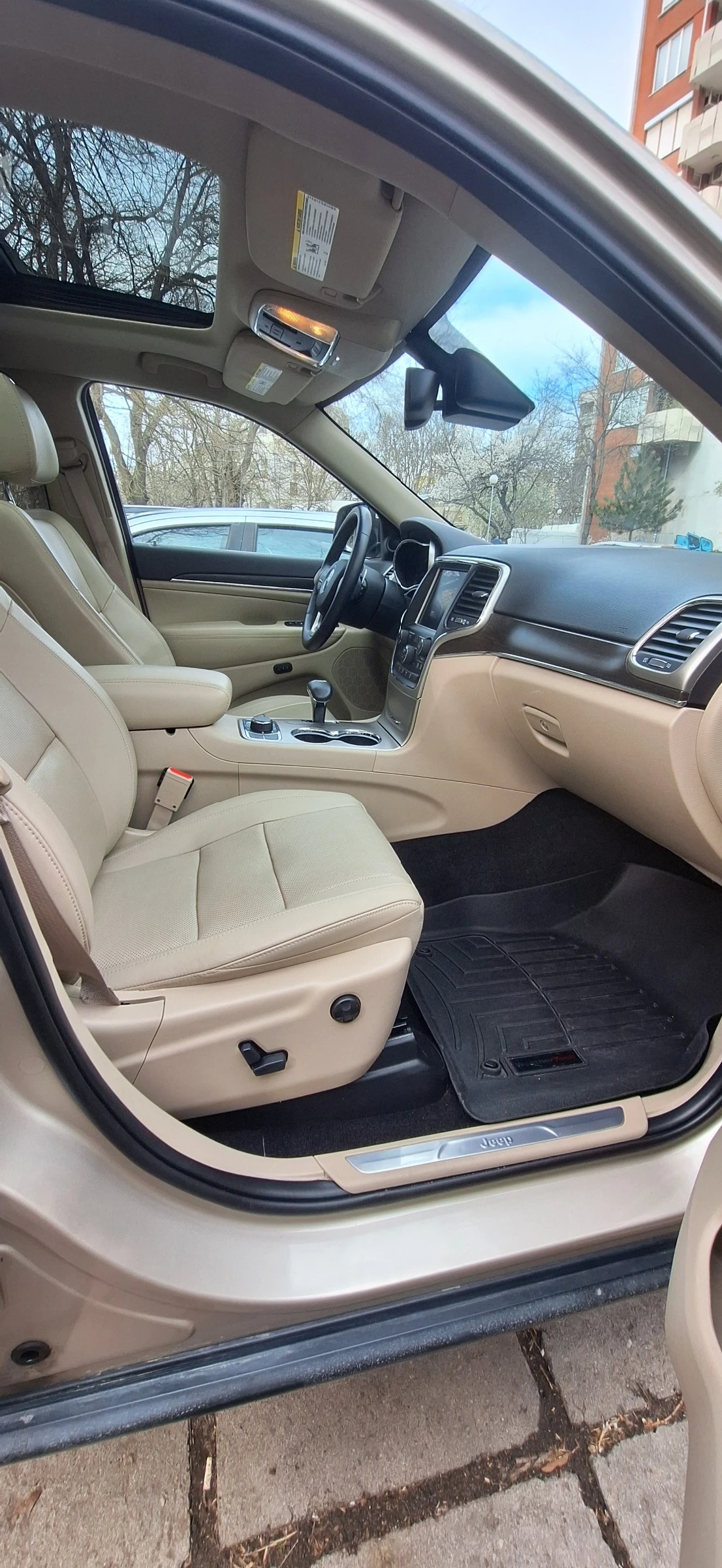 Jeep Grand cherokee Limited+ , снимка 11 - Автомобили и джипове - 54013581