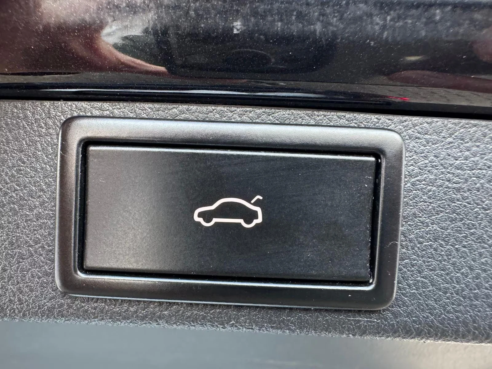 Skoda Octavia 2.0TDI/150HP/SPORT/CAM/HUD/MEMO/ACC/LED/NAVI/126q, снимка 13 - Автомобили и джипове - 54110028