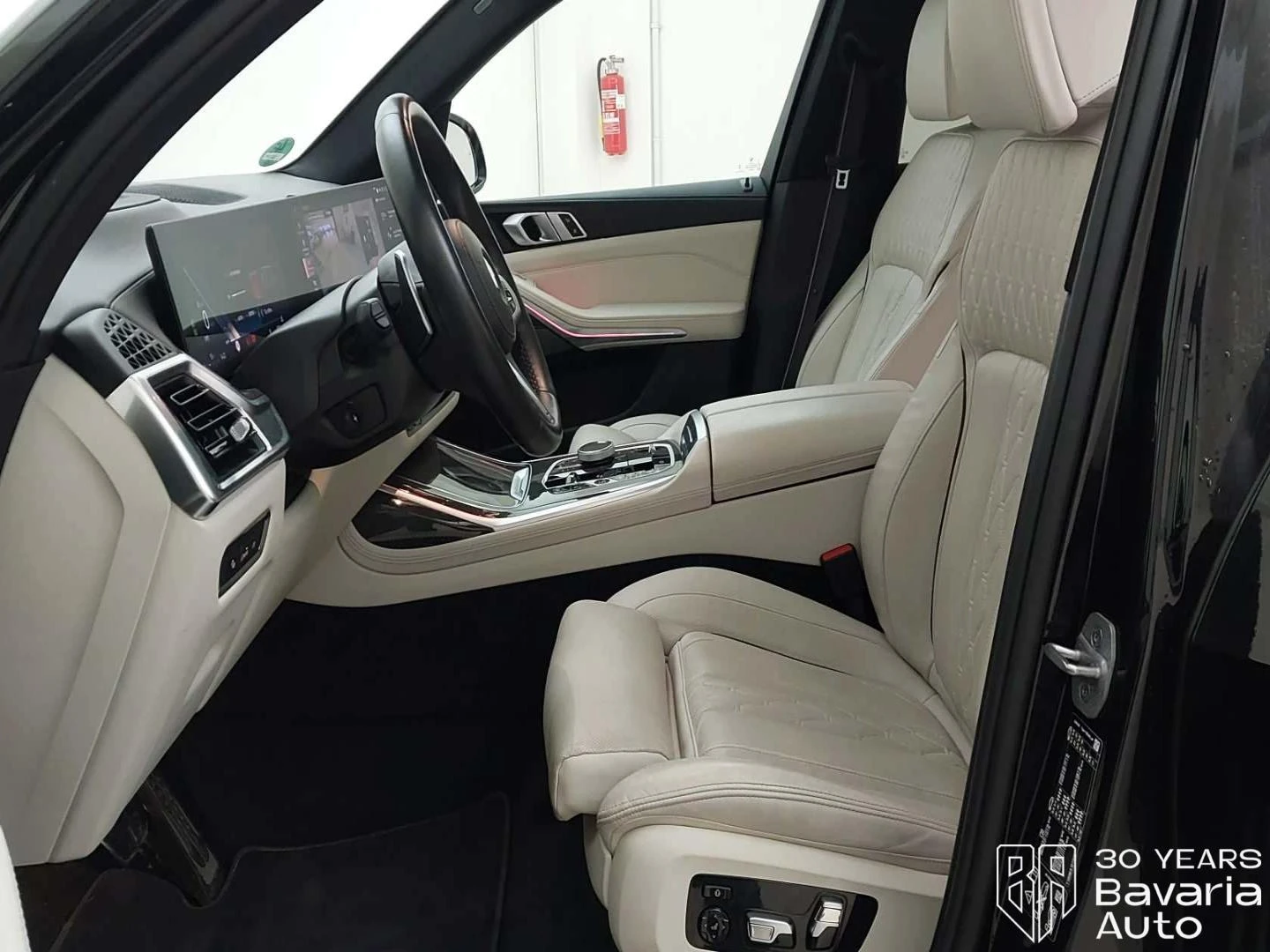 BMW X7 40d xDrive M Sport Paket Sportautomatic, снимка 6 - Автомобили и джипове - 54624331