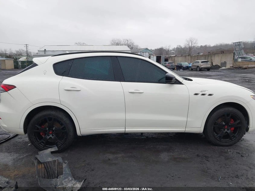 Maserati Levante 3.0l Gt, снимка 13 - Автомобили и джипове - 55130952