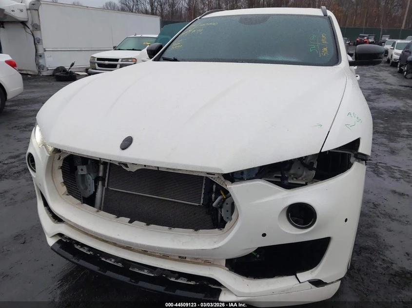 Maserati Levante 3.0l Gt, снимка 6 - Автомобили и джипове - 55130952