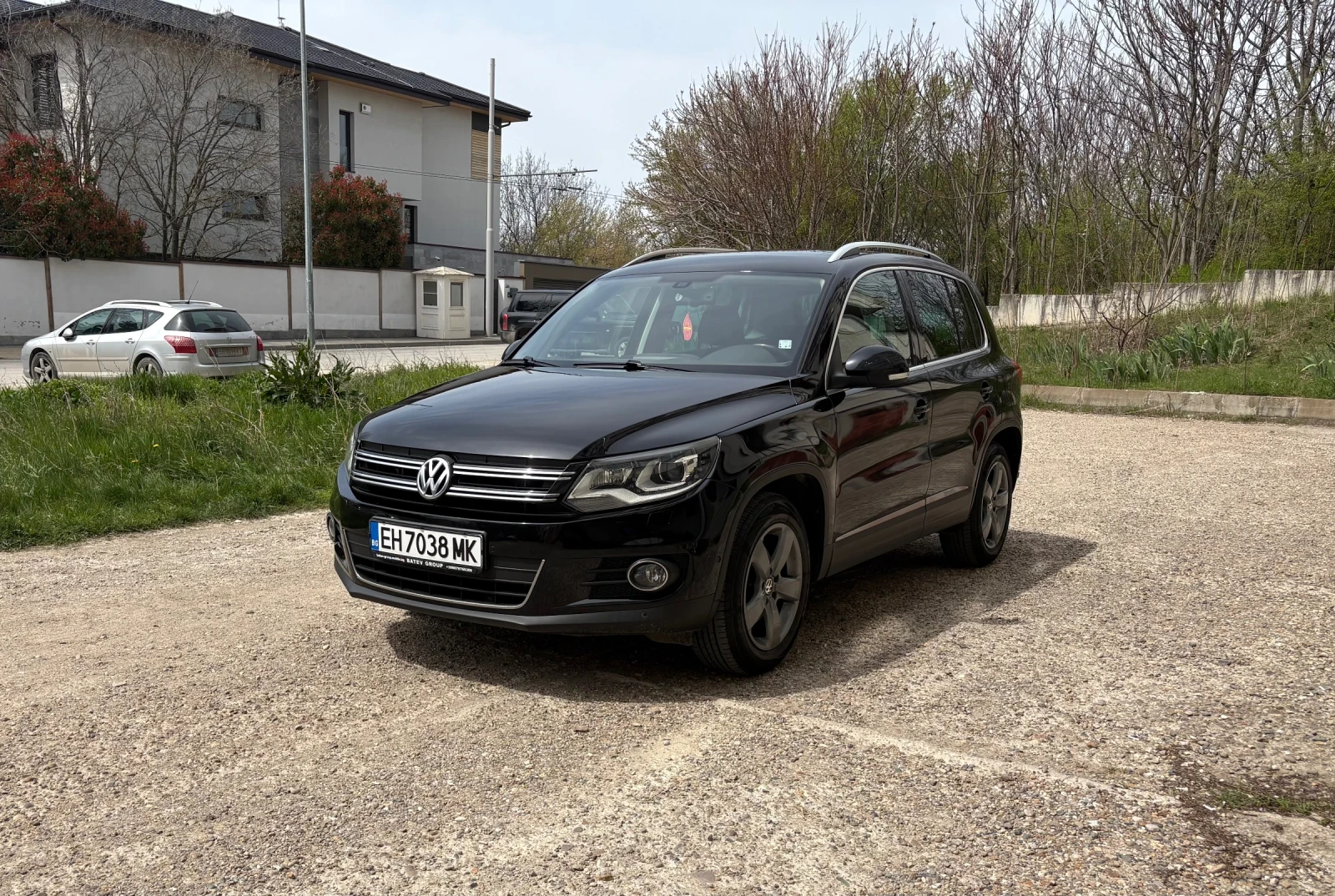 VW Tiguan, снимка 3 - Автомобили и джипове - 55131286