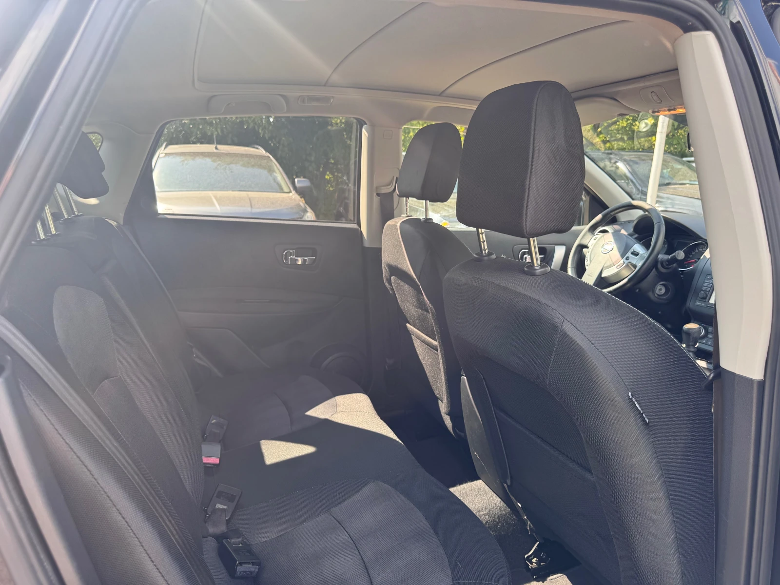 Nissan Qashqai Klima Navi Panorama Camera 161500km.100% | Mobile.bg � ����������� 13