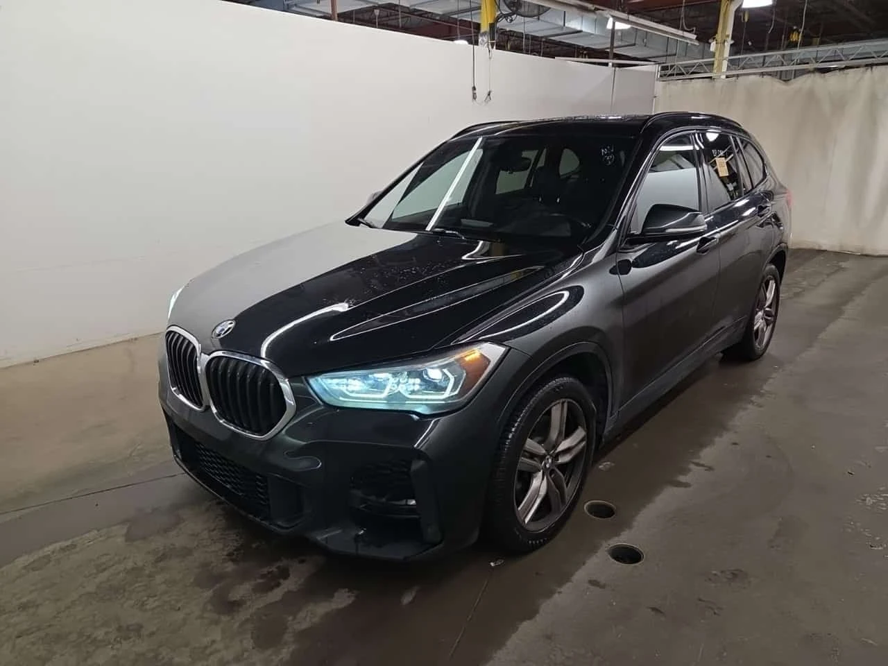 BMW X1 XDRIVE28I| ПЪЛЕН М-ПАКЕТ| AMBIENT| 2 КЛЮЧА| 
