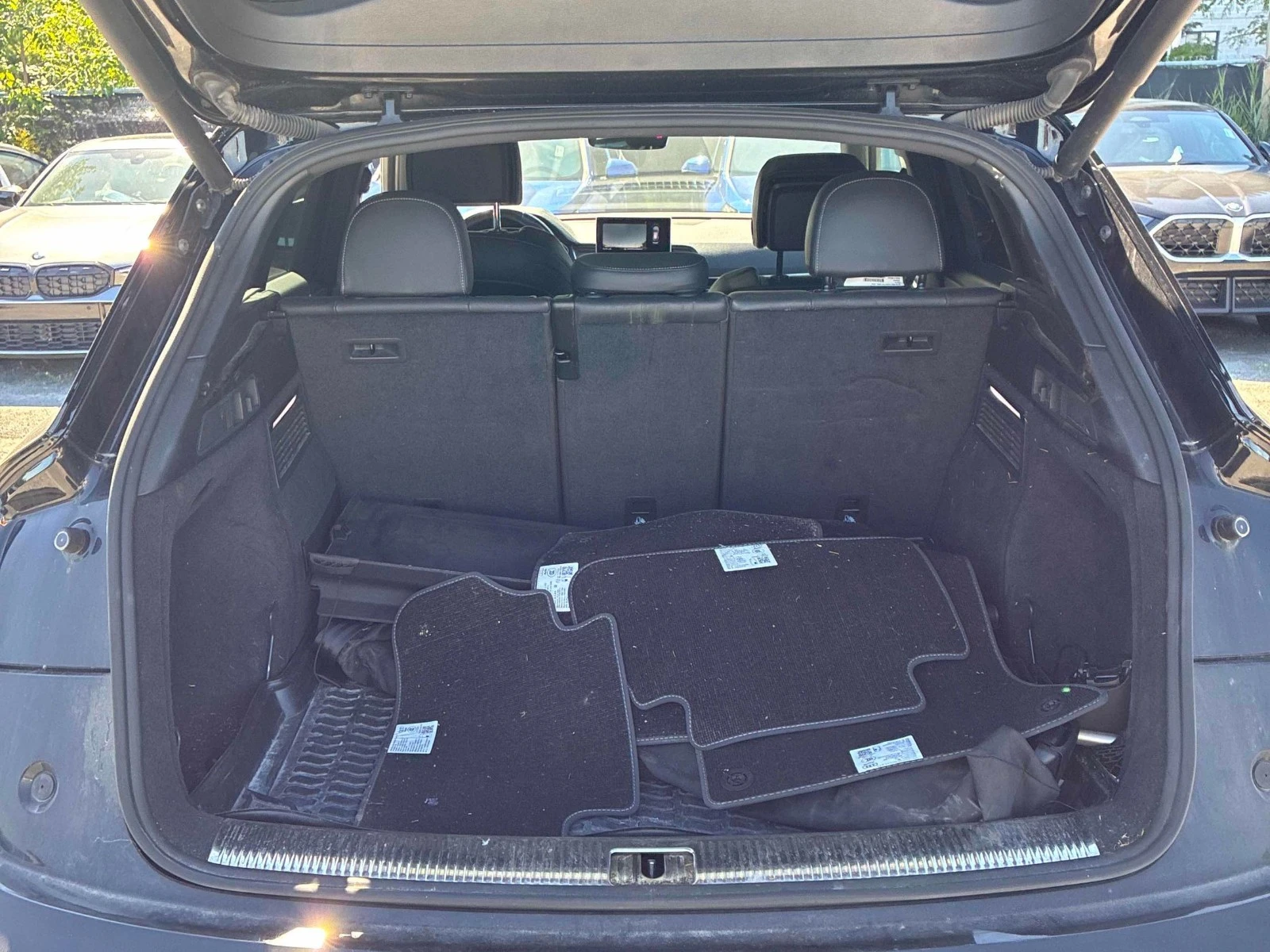 Audi SQ5 Progressiv * АвтоКредит * (ЦЕНА ДО БГ), снимка 6 - Автомобили и джипове - 56277696
