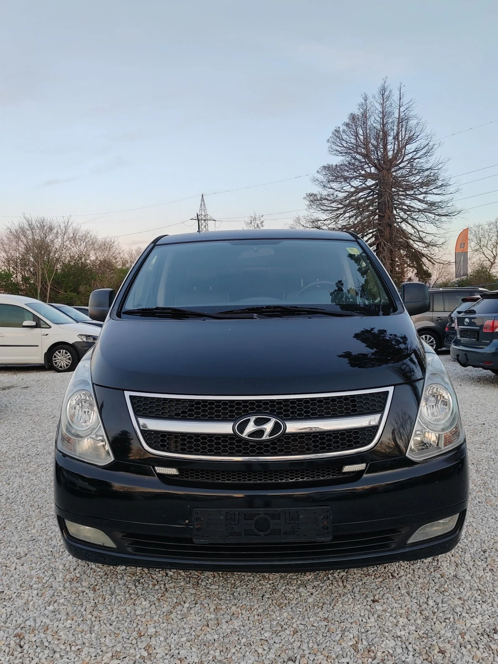 Hyundai H1 2.5, 170к.с. 8 местен , снимка 5 - Бусове и автобуси - 54118147