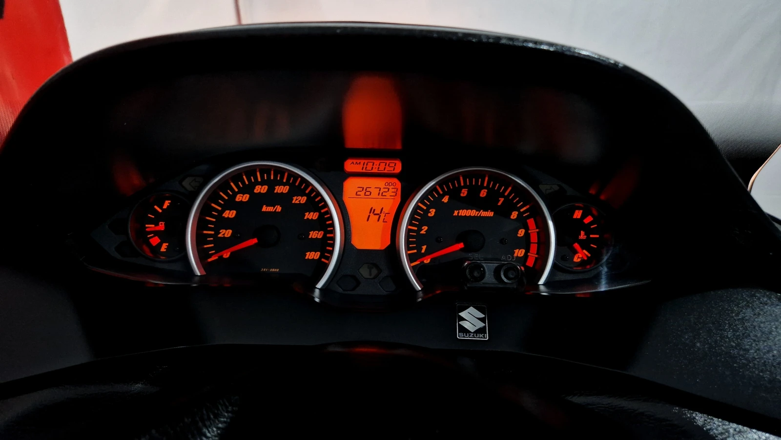 Suzuki Burgman 400cci 2009 ! 26723 PERFECTEN ! 2  ! | Mobile.bg   11