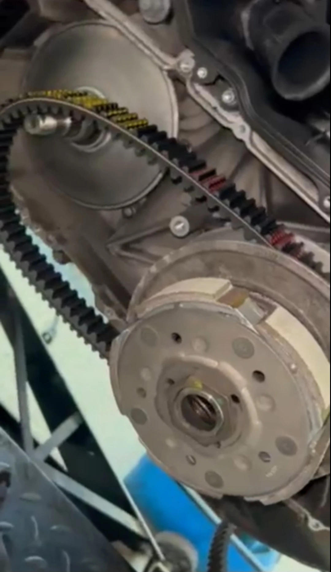 Yamaha X-max 400 | Mobile.bg � ����������� 11