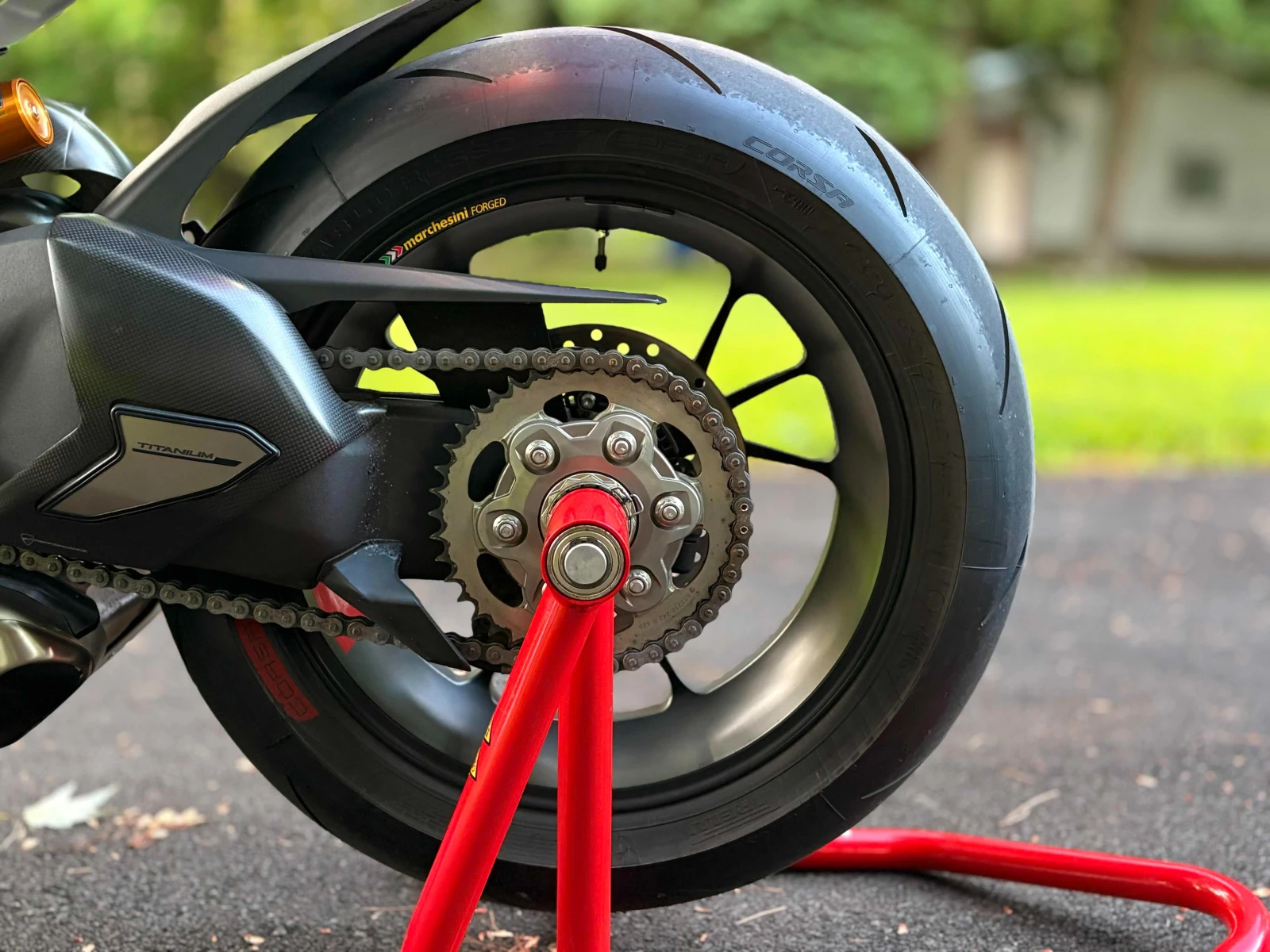Ducati Panigale V4 R  / CARFAX / АВТОКРЕДИТ , снимка 10 - Мотоциклети и мототехника - 55538883