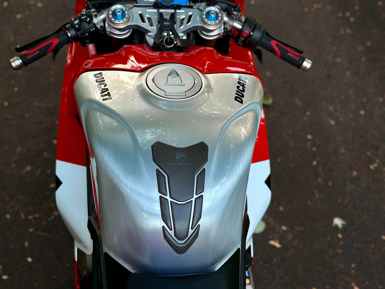 Ducati Panigale V4 R  / CARFAX / АВТОКРЕДИТ , снимка 7 - Мотоциклети и мототехника - 55538883