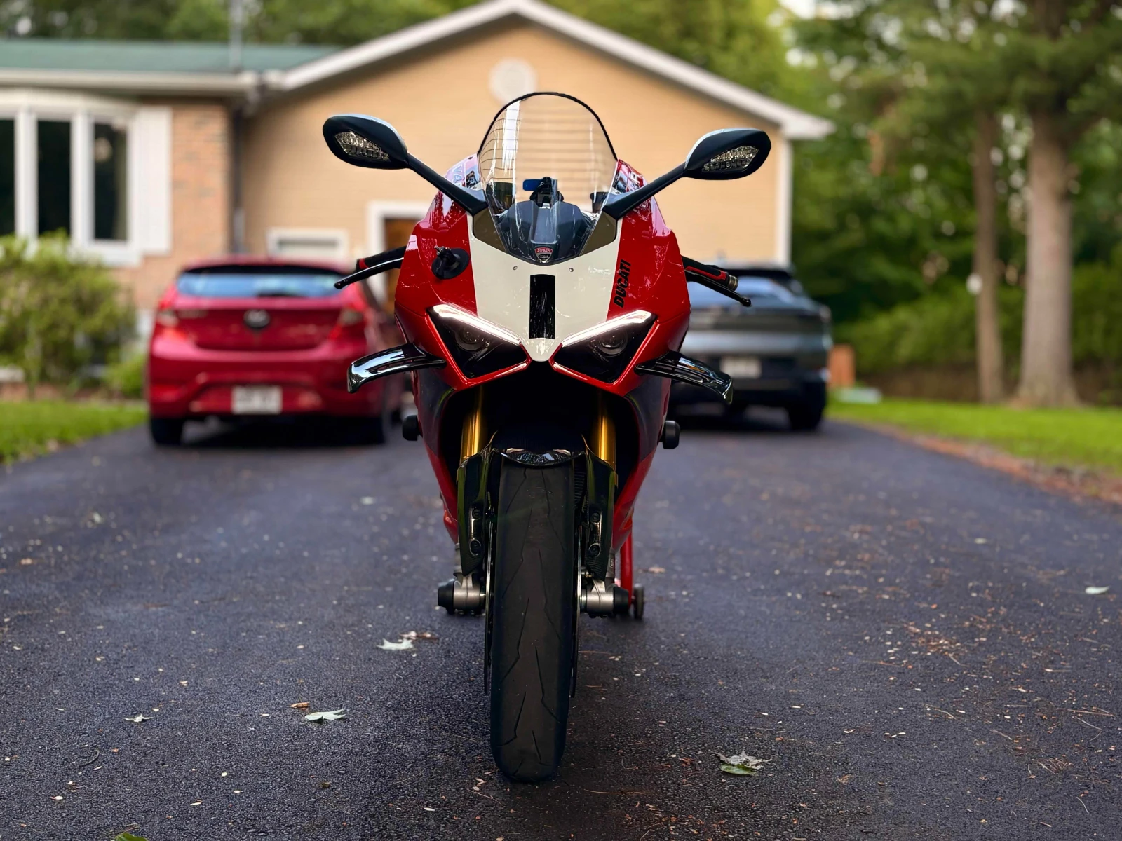 Ducati Panigale V4 R  / CARFAX / АВТОКРЕДИТ , снимка 2 - Мотоциклети и мототехника - 55538883