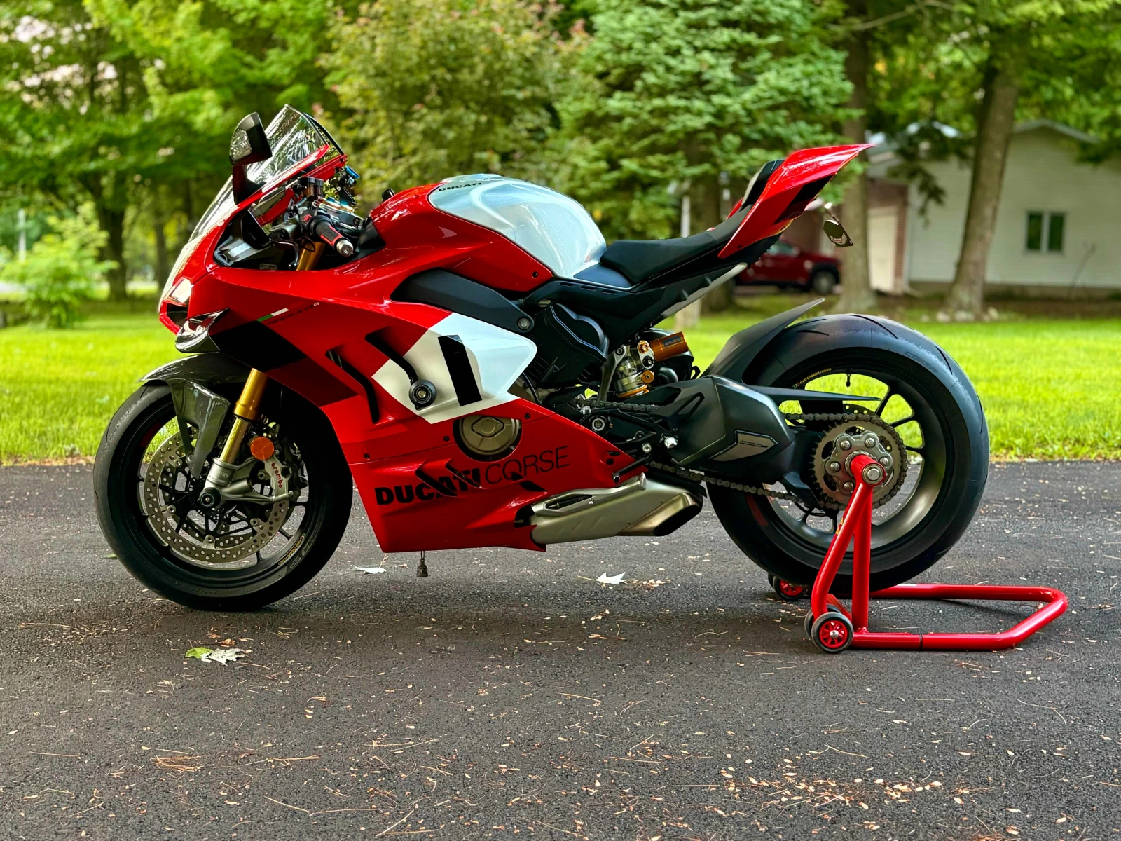 Ducati Panigale V4 R  / CARFAX / АВТОКРЕДИТ , снимка 4 - Мотоциклети и мототехника - 55538883