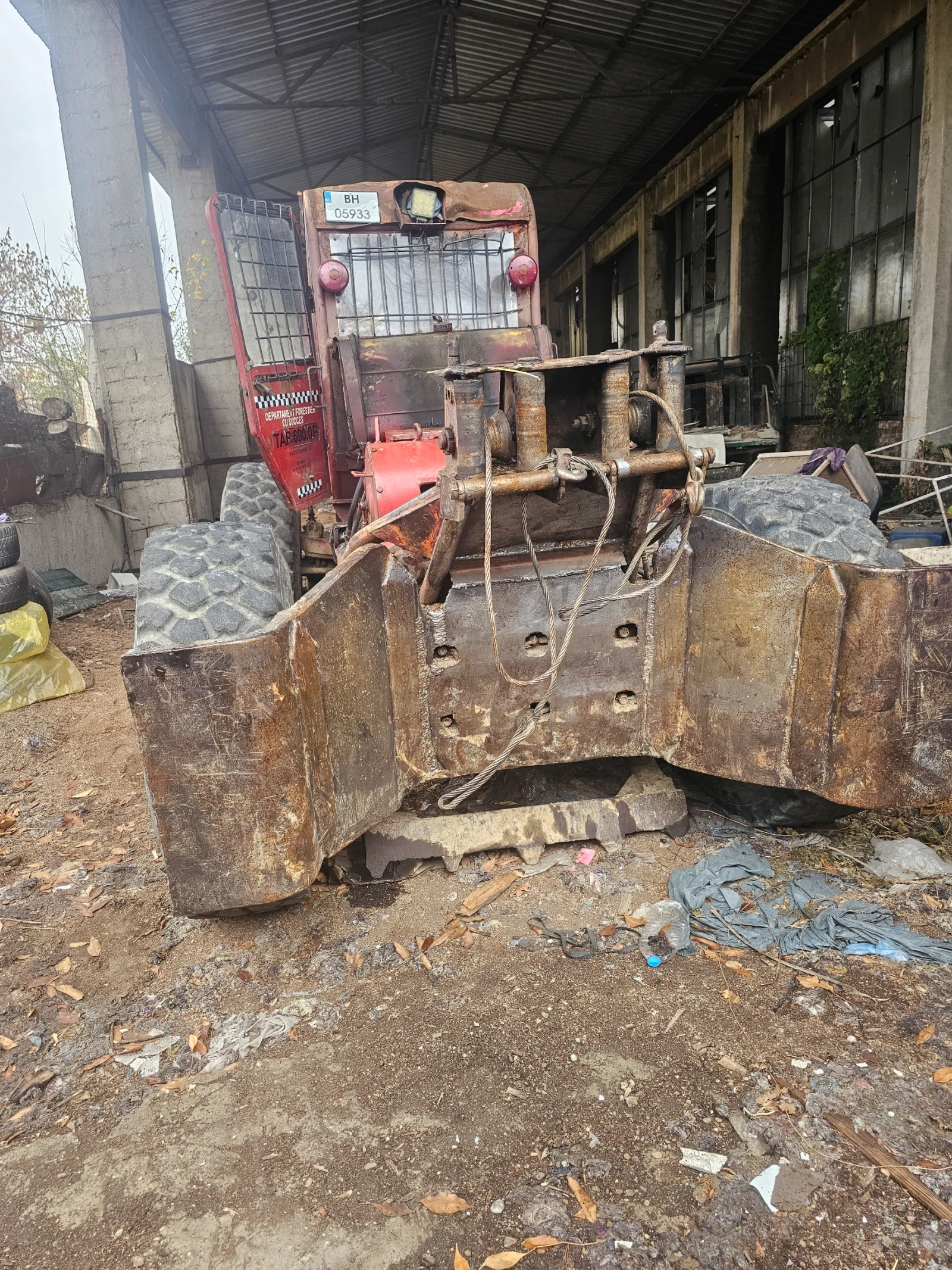 Специализирани машини Машини за дърводобив Таф - изображение 2