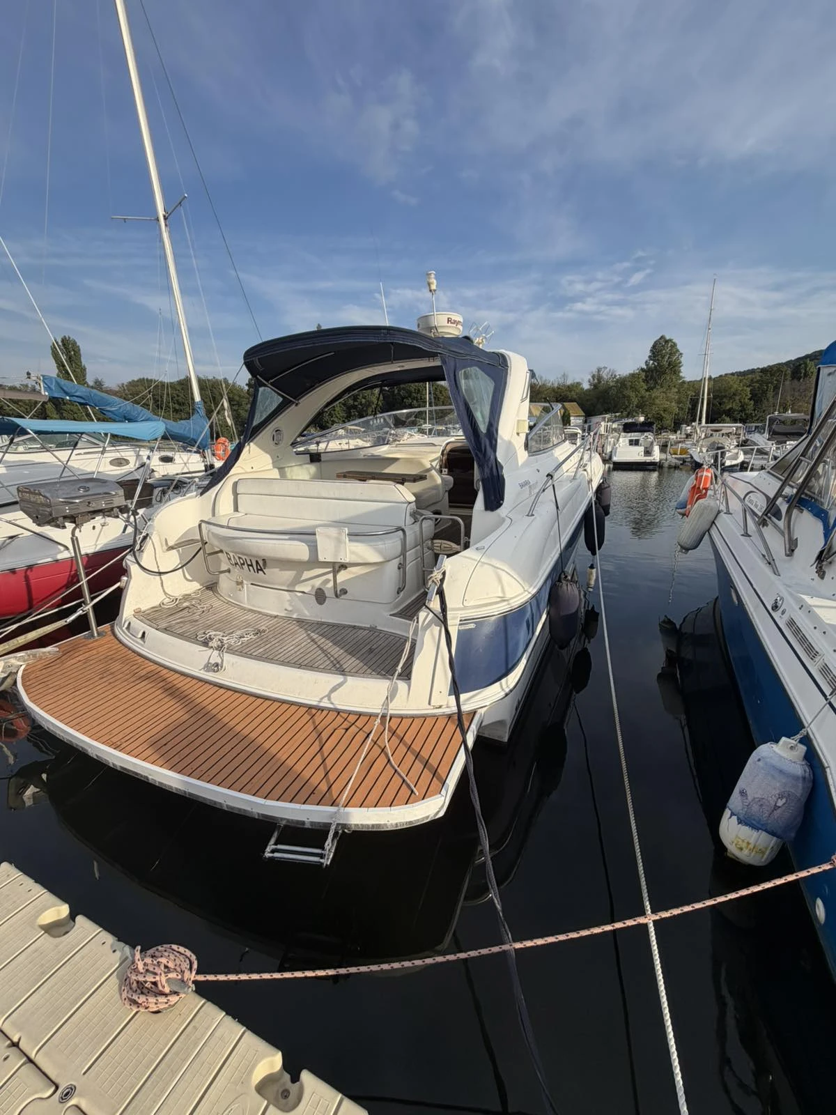 Моторна яхта Bavaria 33 sport, снимка 4 - Воден транспорт - 55943095